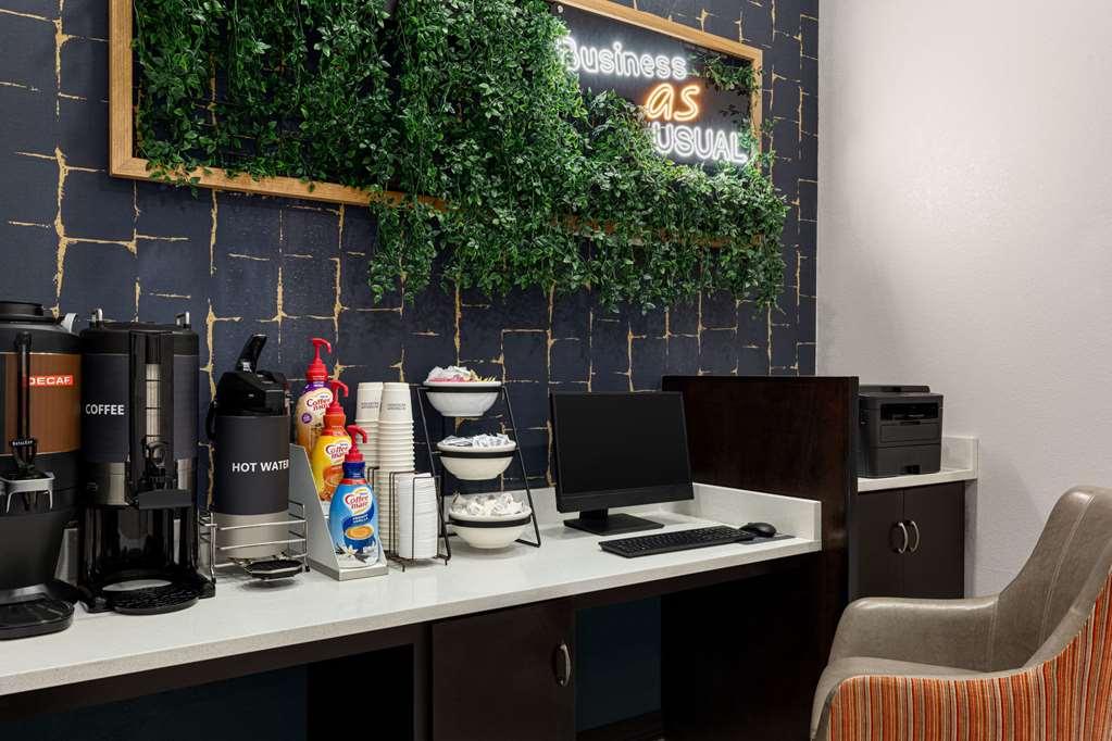 牛津安尼斯顿拉昆塔套房酒店 设施 照片